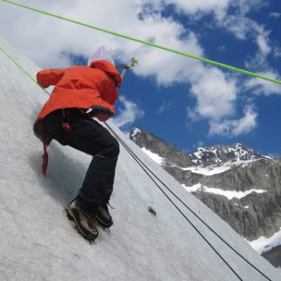Glacier Skills on mountaineering trip