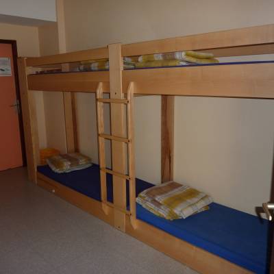 A dormitory in refuge de Vallonpierre