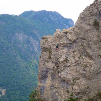 Via Ferrata La Motte du Caire cliff face
