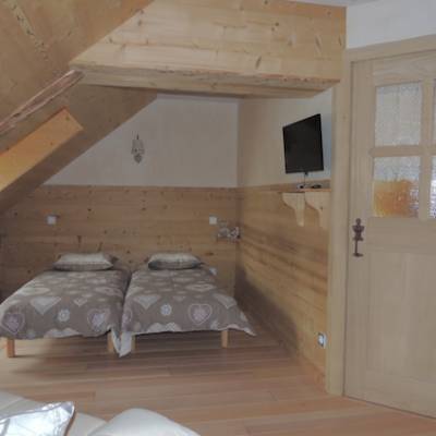 Maries farm in the French Alps bedroom