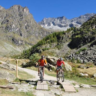 mountain biking Valgaudemar