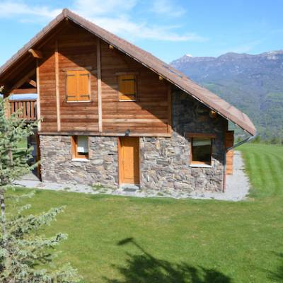 The larches chalet in St leger les Melezes in Alps