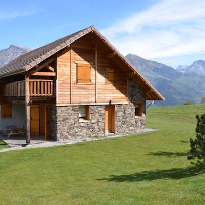 The larches chalet in St leger les Melezes in Alps