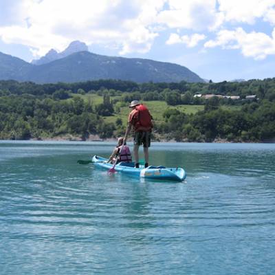 Lake kayaking on Lac du Sautet in the French Alps