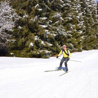 cross-country-skiing-at-col-bayard-in-the-southern-french-alps.jpg