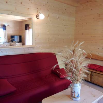 Chalet Valrouanne in Ancelle in the French Alps lounge area