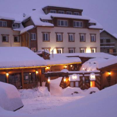 Hotel Les Autanes in winter