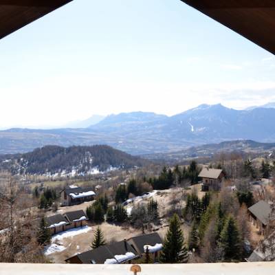 Les Carlines Chalet in Chaillol in the Southern French Alps view