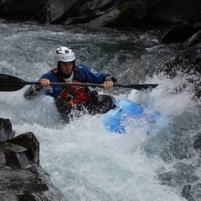 Kayaking in the Southern french Alps la bonne